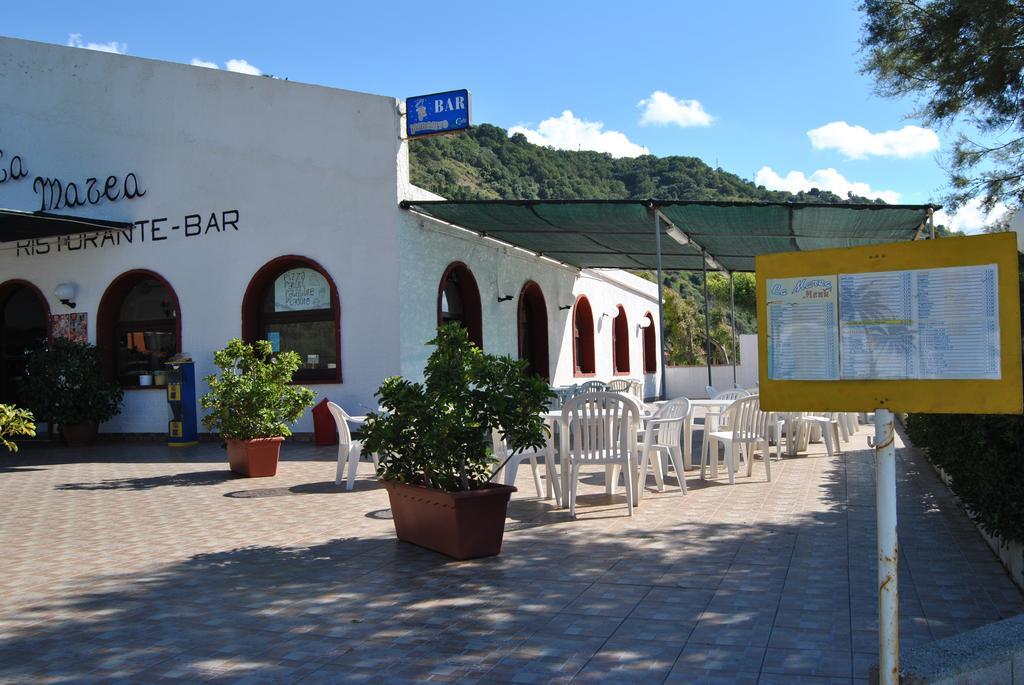 Camping B&B Gioiosa Gioiosa Marea Exterior photo